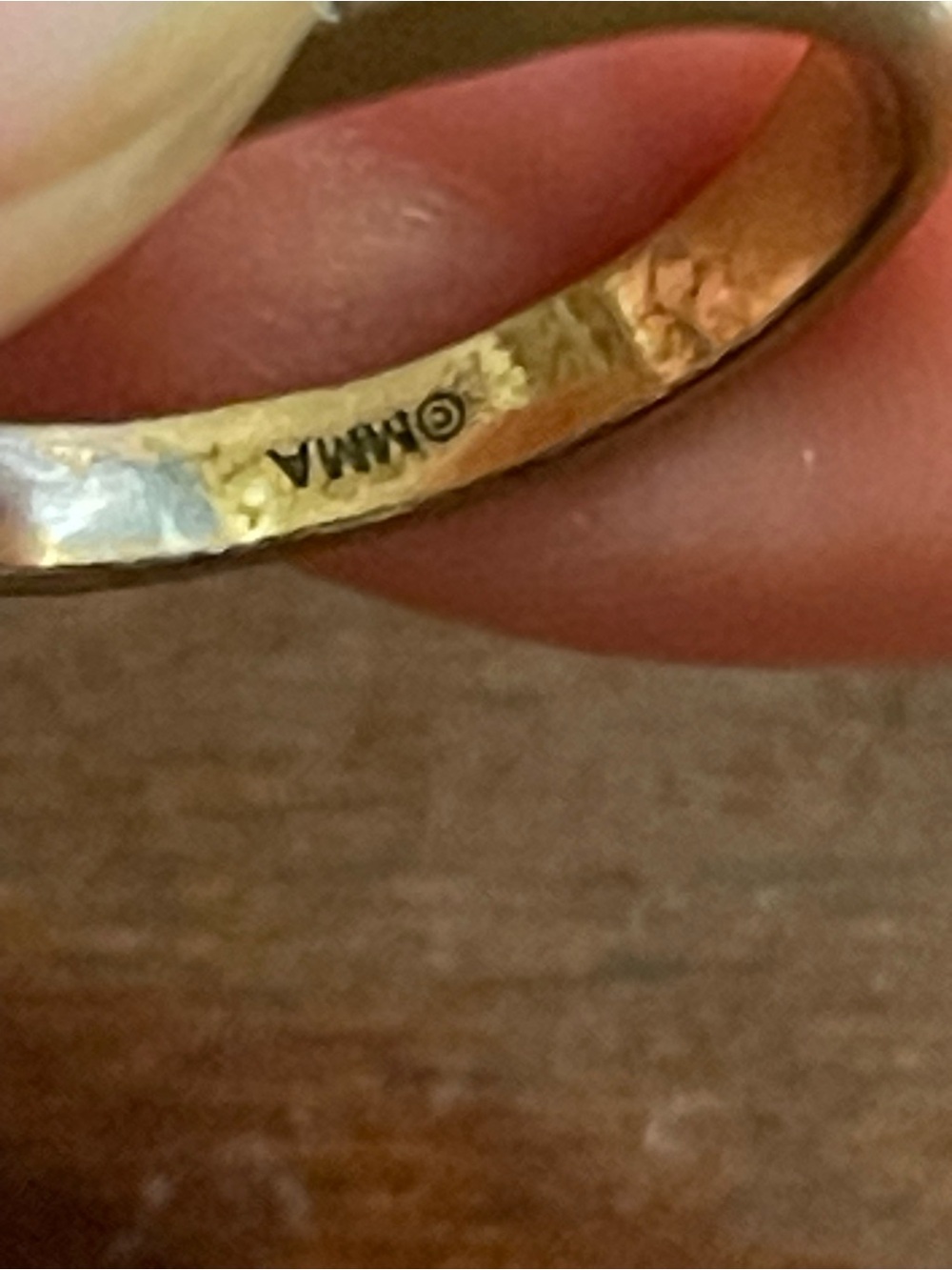 Polished Gold Women's Band Ring - China Stamp